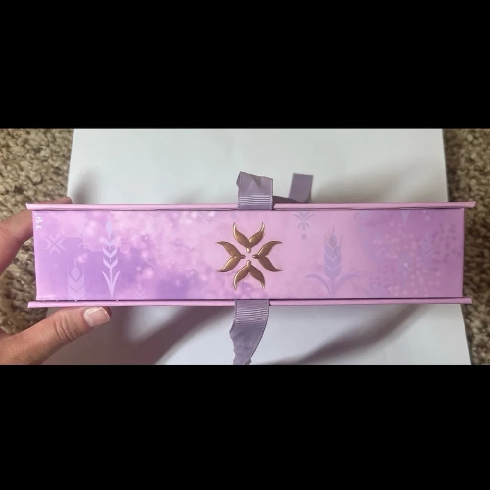 Colourpop Cosmetics x Frozen II Anna Collection Set - Picture 2 of 12